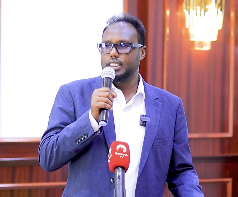 Vasiirka Wasaaradda Tamarta iyo Macdanta JSL ayaa sheegay in ay xukuumadda ka go'an tahay taageeridda iyo kabidda shirkadaha bixiya adeegga laydhka.
